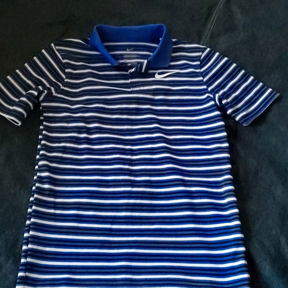 Nike Boys Golf polo youth medium NWT